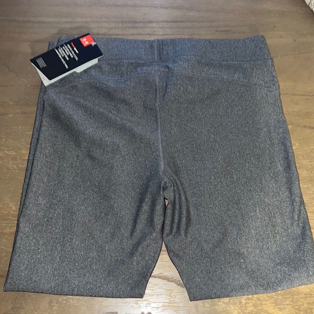 Under Armour - Picture 2 of 7